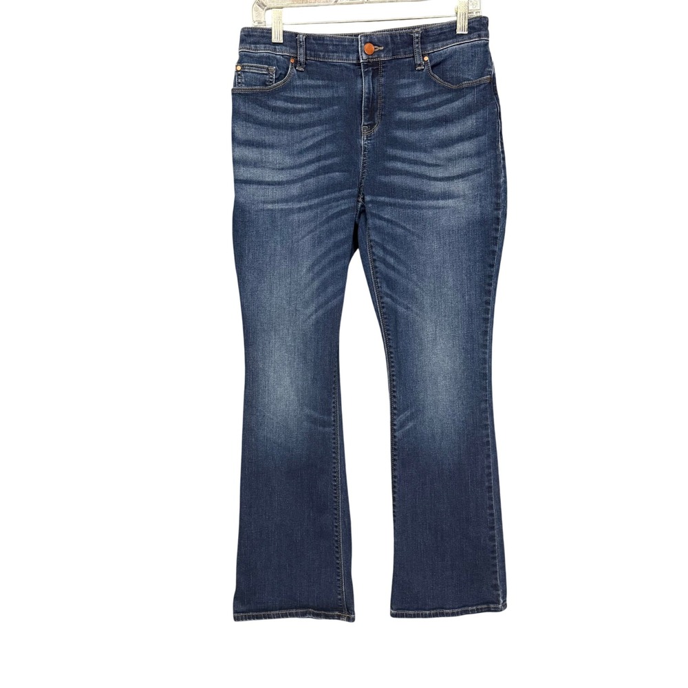 Chicos Jeans 0 Short Womens 4P Blue Platinum Barely Boot Dark Wash Stretch Denim